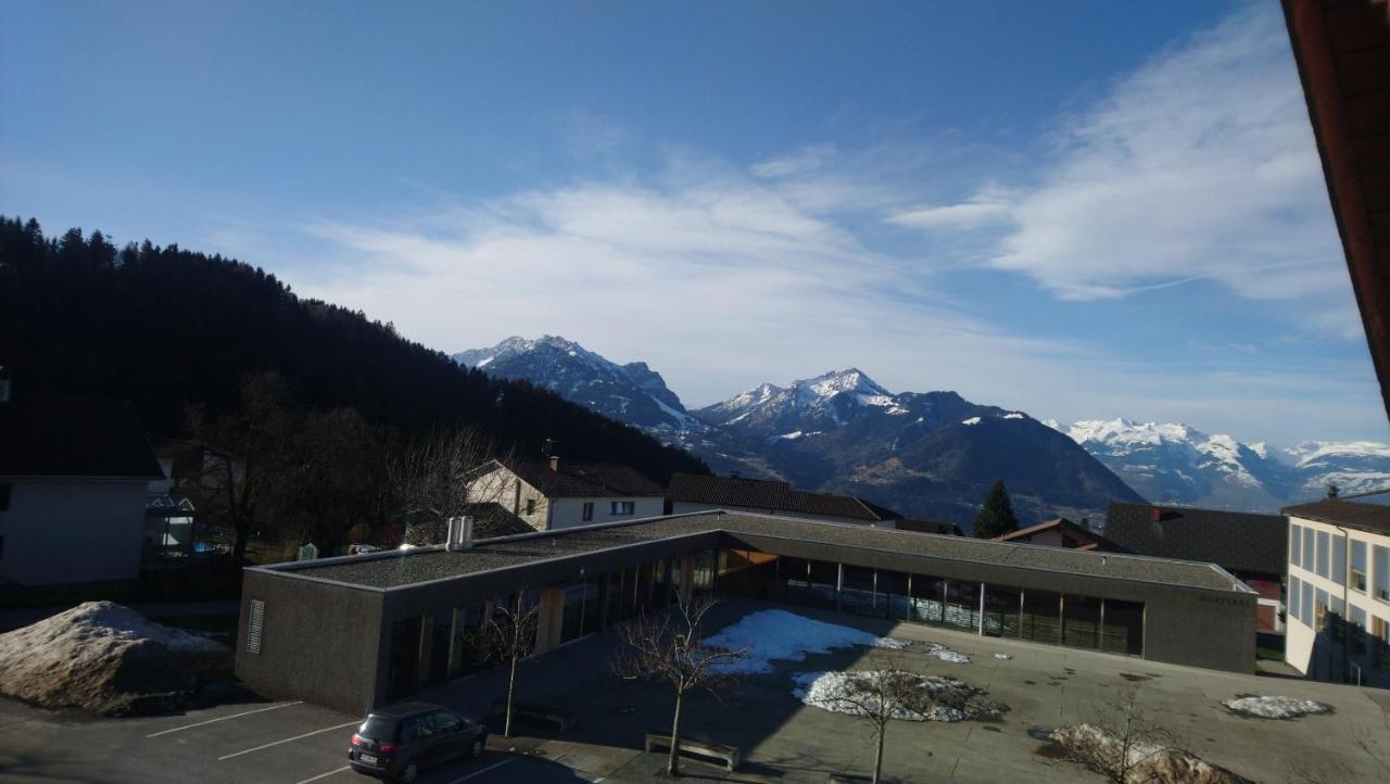 Gasthaus Krone Ubersaxen エクステリア 写真