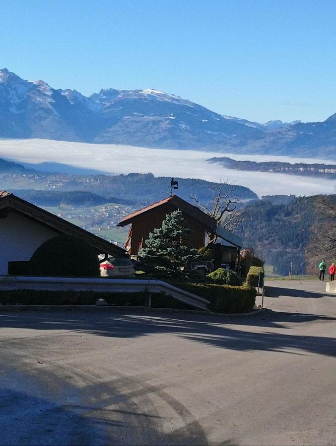 Gasthaus Krone Ubersaxen エクステリア 写真