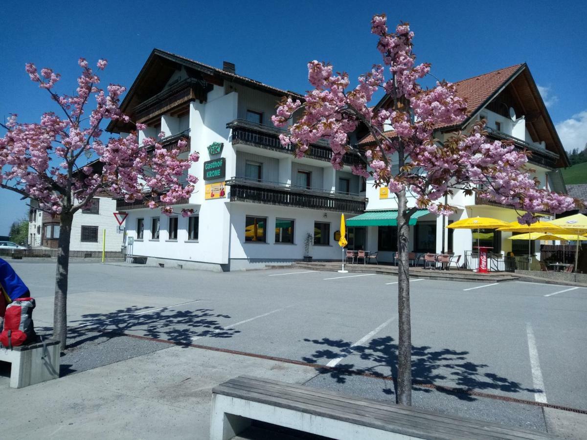 Gasthaus Krone Ubersaxen エクステリア 写真